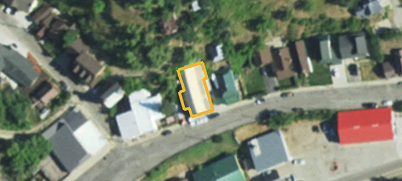 128 Central Main St