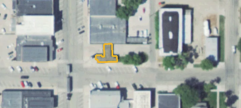 200 Broadway Ave