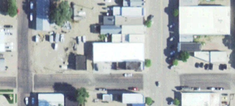 418 Main St
