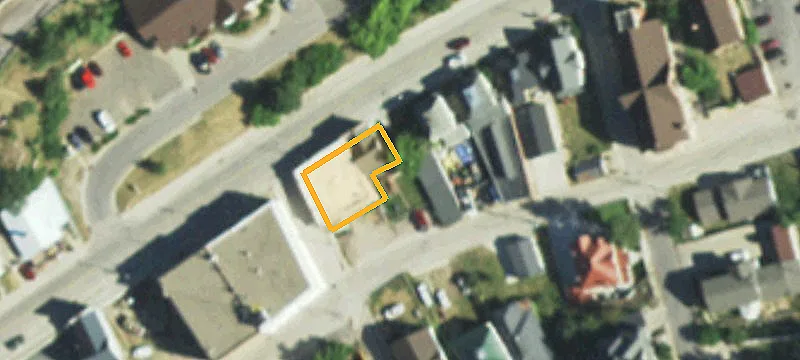 717 Main St