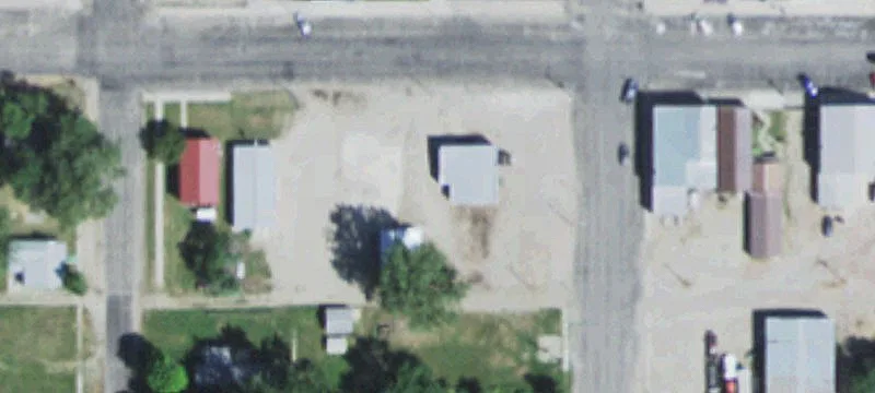 3075 8th Ave