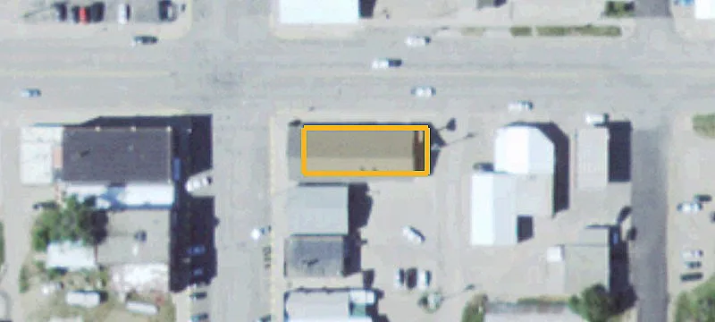 114 Main St