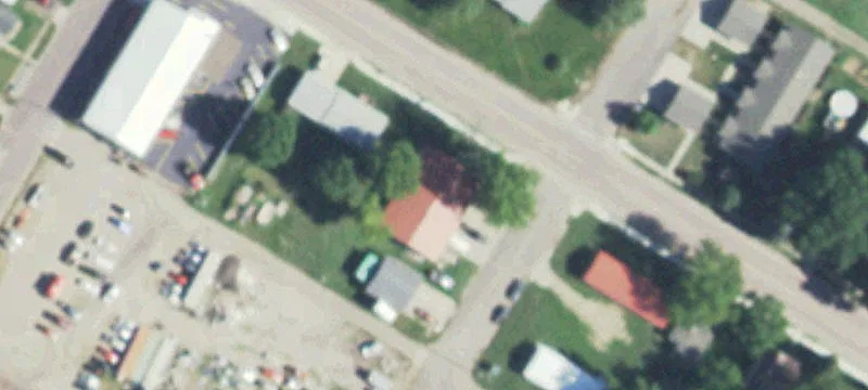 307 Douglas St