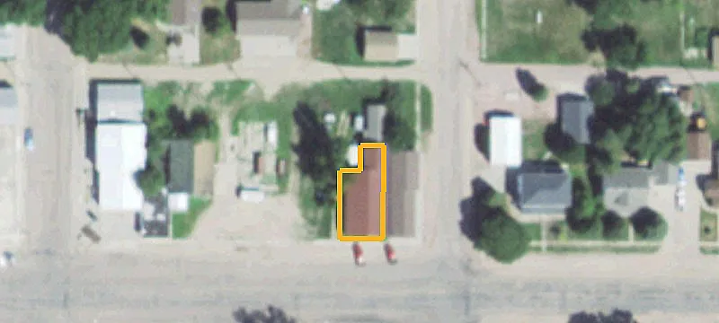 380 Main St
