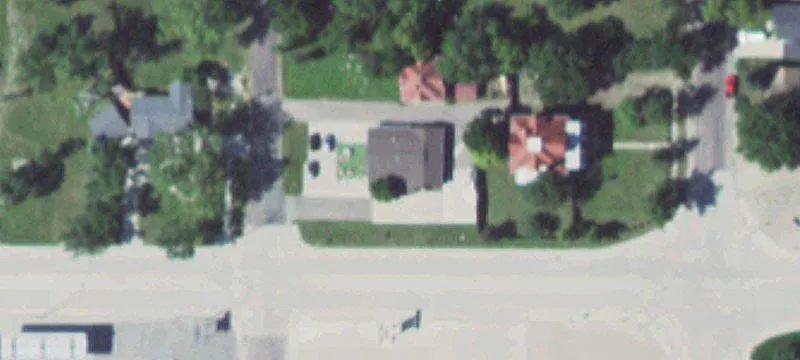 420 5th St