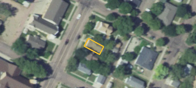 307 Main St