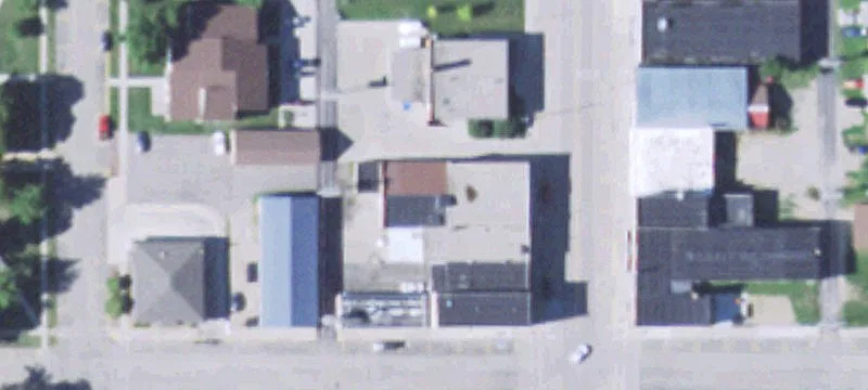709 Main St