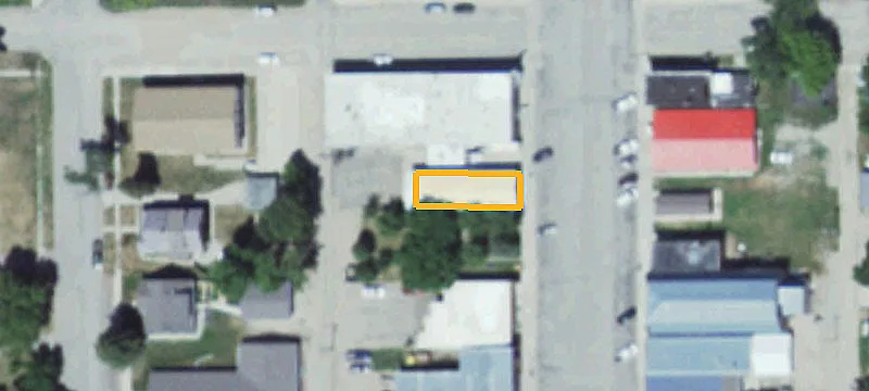 3416 Main St