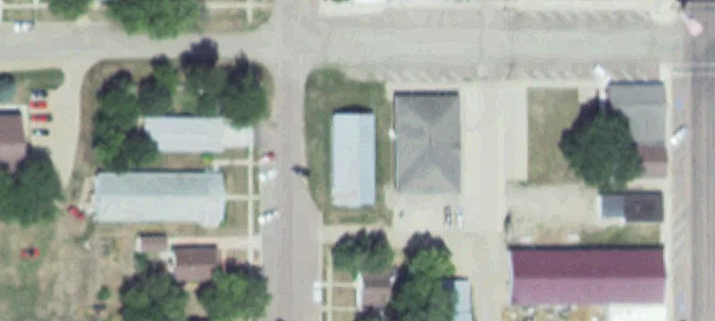 Laurel St