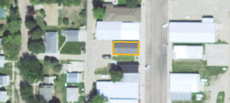 816 Main Ave