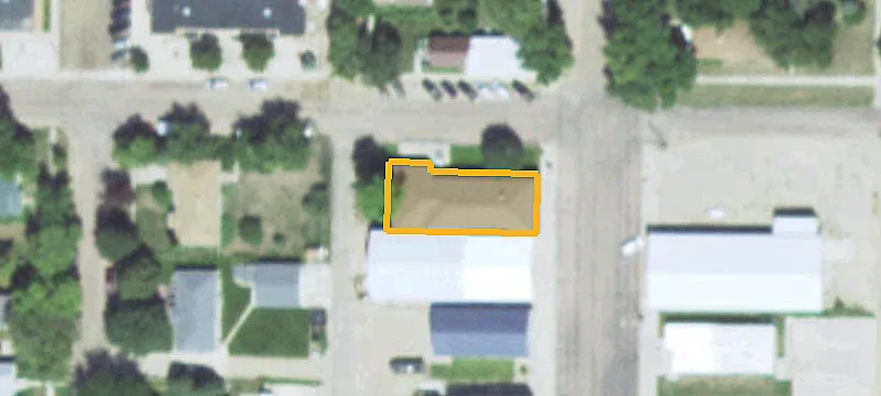 821 Main Ave