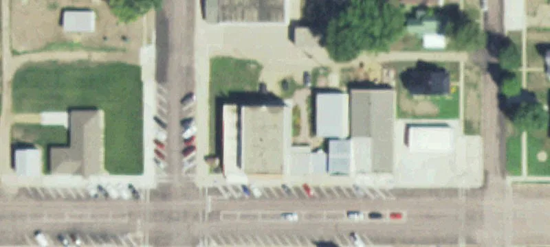 106 2nd St