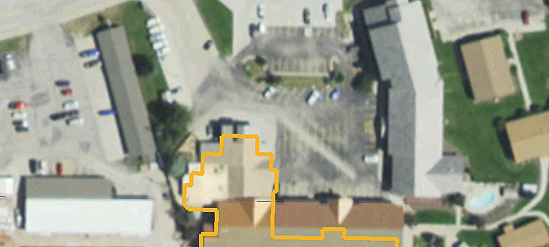 601 Main St