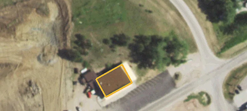 13490 Main St