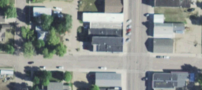 215 Main Ave