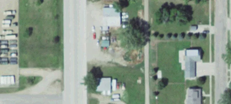 1430 Dakota N Ave