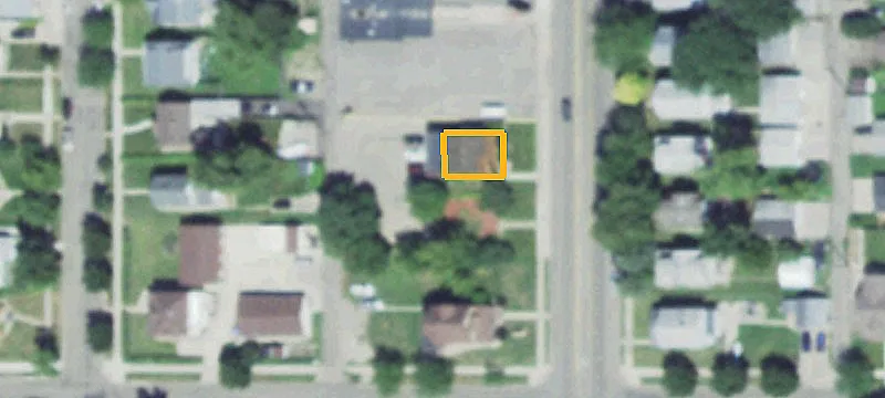 711 Main St
