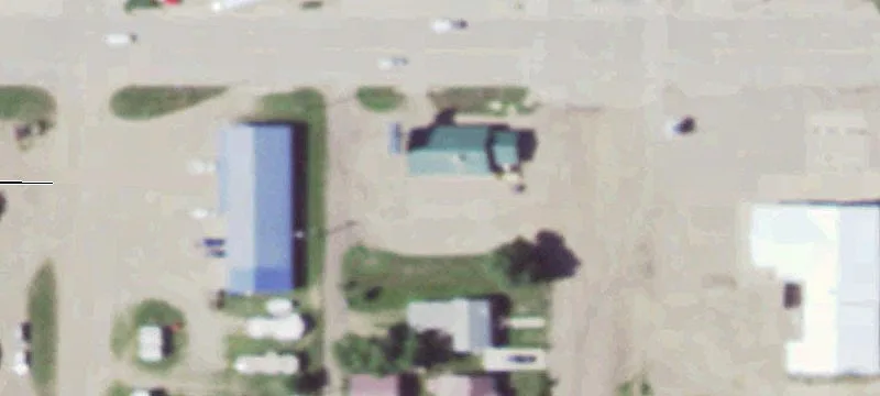 1001 Main Ave