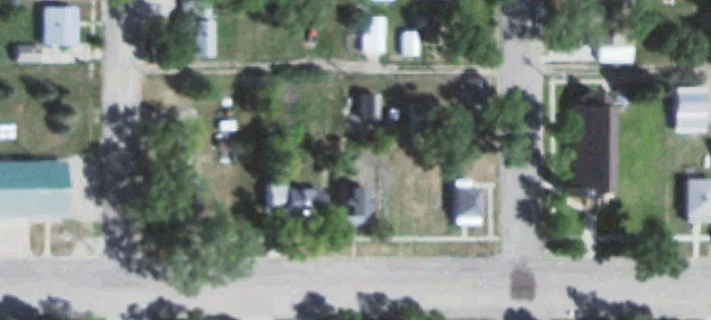 406 F Ave