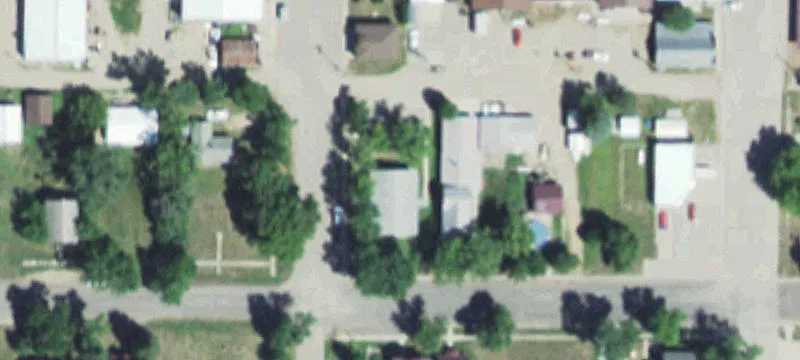 609 2nd Ave