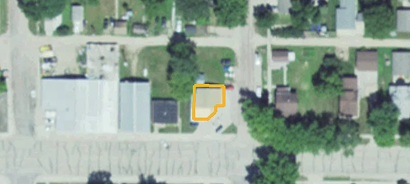 213 Main Ave
