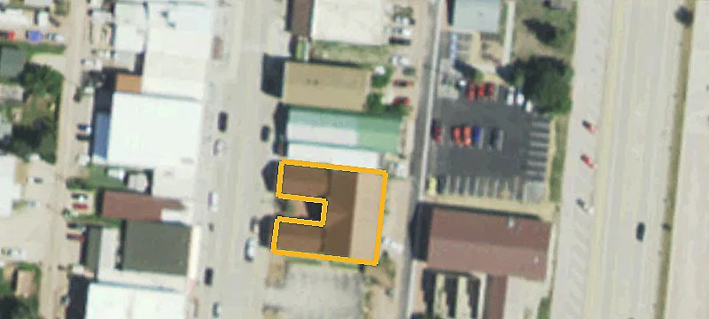 272 Main St