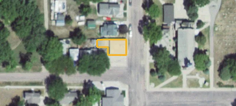 100 Yankton St
