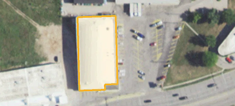 1724 Main St