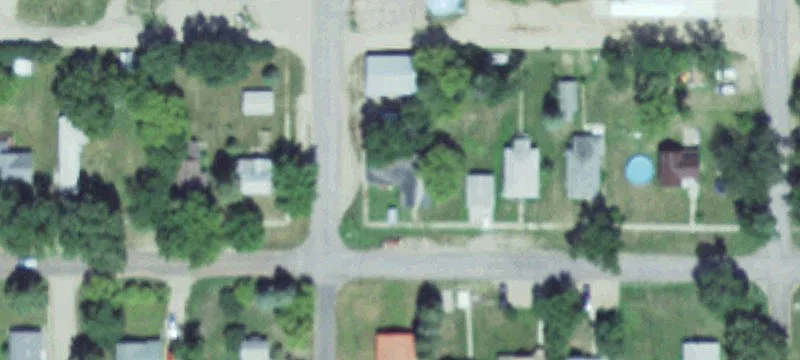 310 2nd St