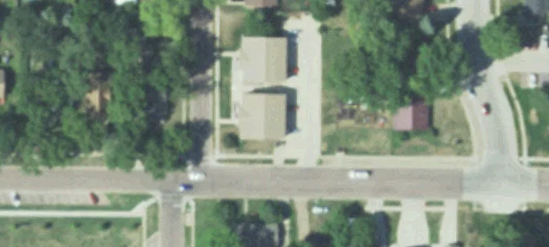 305 Prentis Ave