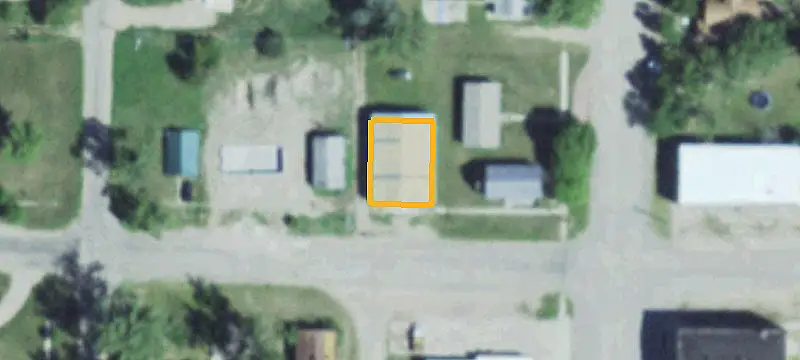 106 2nd W St
