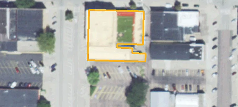212 Douglas Ave