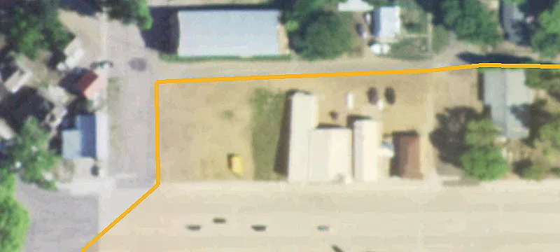 610 Ctr Ave