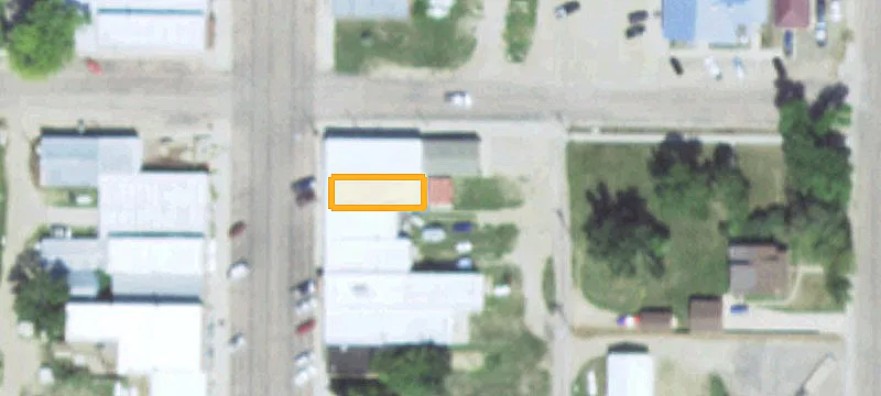 720 Main Ave