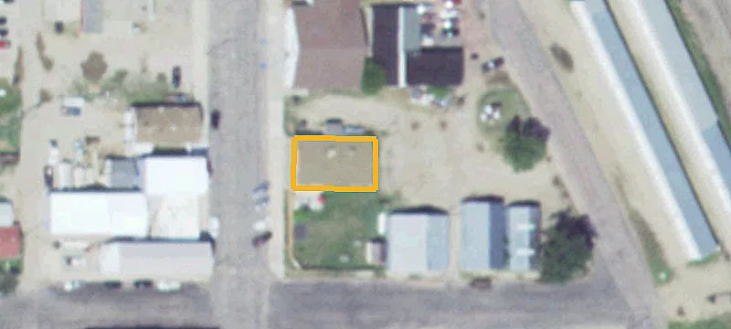 106 Dumont Ave