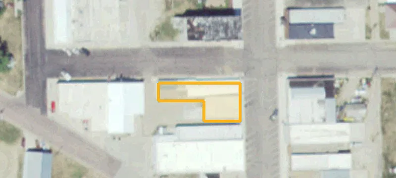 301 Main St