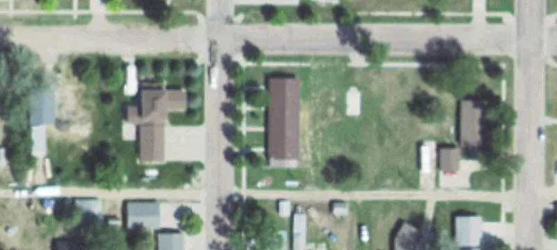 220 Dakota Ave