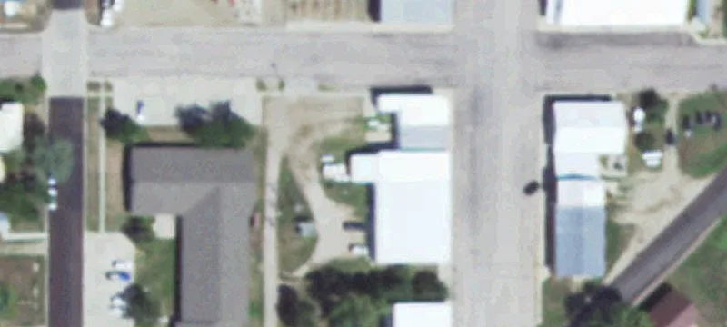 1009 Main St