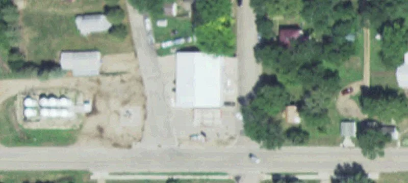 102 6th Ave