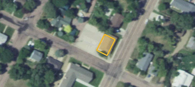 822 Main St