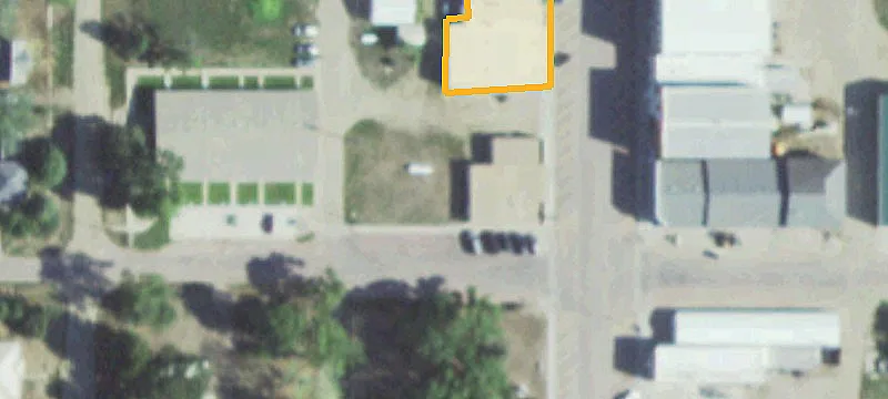 121 Main St