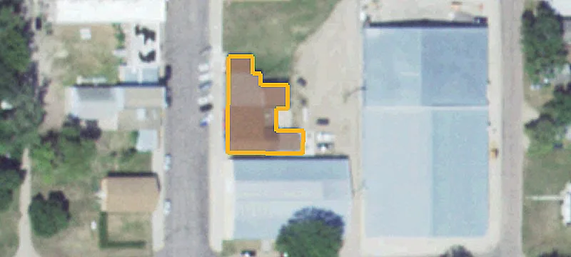 212 Dumont Ave