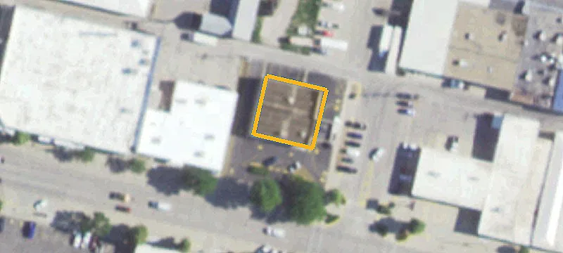 402 Main St