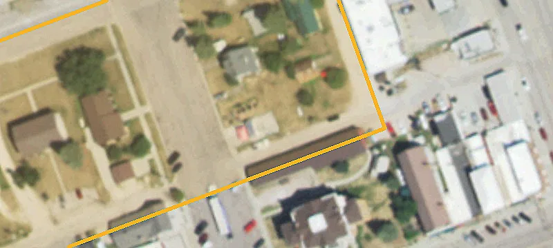 32 4th St
