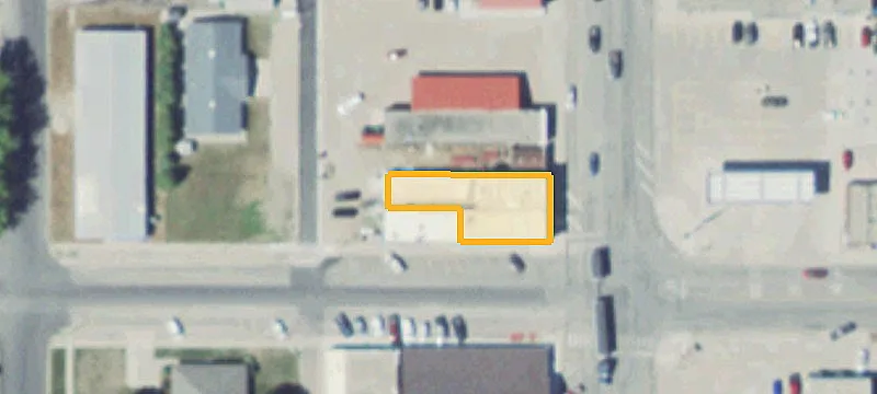 303 Broadway Ave