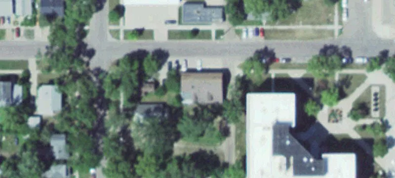 254 4th SW St