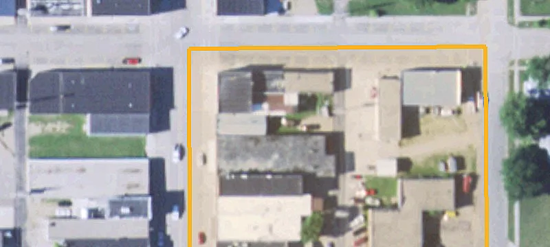 620 Main St
