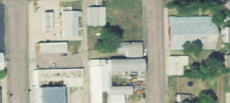 207 2nd St