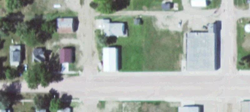 702 Main St