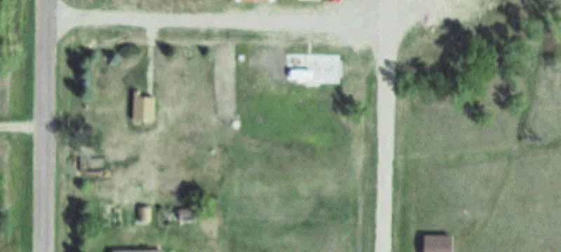 411 Main Ave